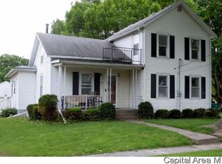 140 W Railroad St, Roseville, IL 61473