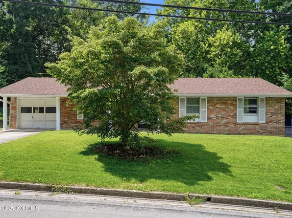 315 Belair Dr, Jefferson City, MO 65109