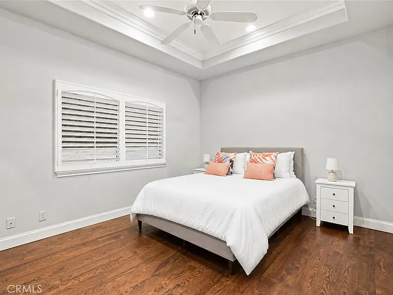 1740 Havemeyer Ln — Photo 29