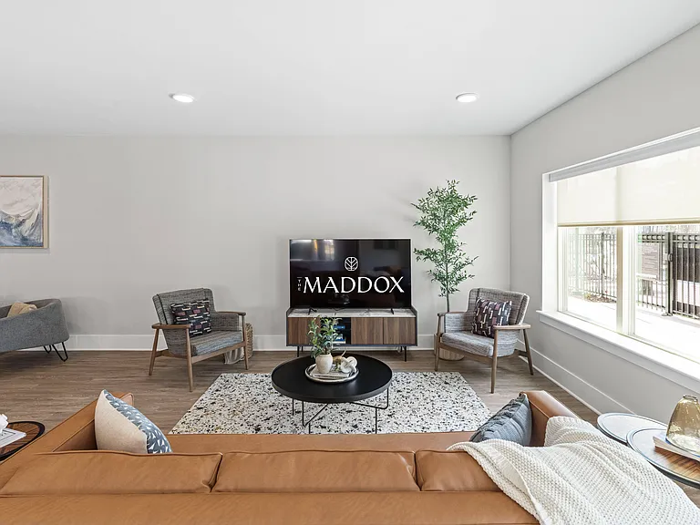 The Maddox — Photo 29