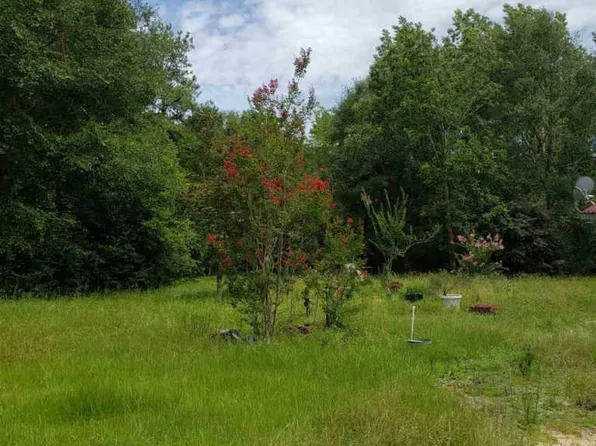 8200 Blk Spicewood Dr, Pensacola, FL 32526