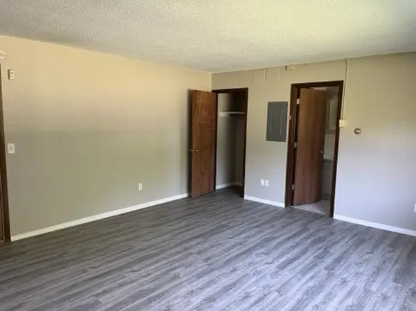 224 1st Ave E #4, Milltown, WI 54858