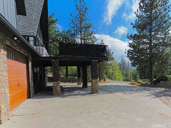 3rd image of 28596 N Bay Rd