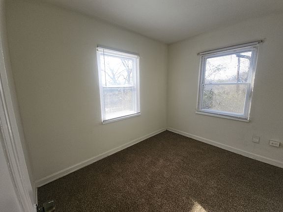 5th image of 2706 Oxford Ave #17412312
