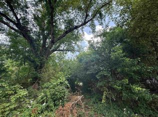 7 Circle S #R, Orange, TX 77630