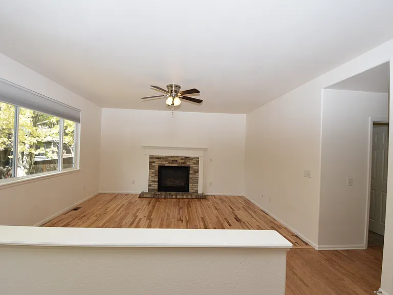 2623 E 137th Ave — Photo 9