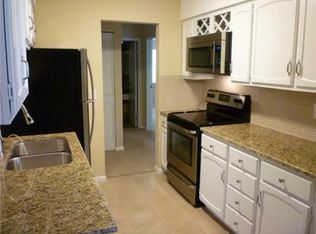 10106 W 96th Ter UNIT C, Overland Park, KS 66214