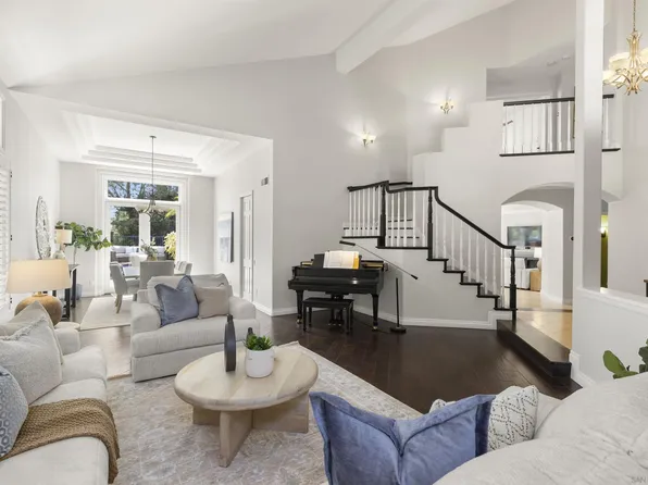 4913 Smith Canyon Ct, San Diego, CA 92130