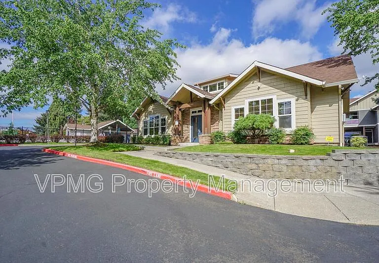1810 SE 112th Pl — Photo 32