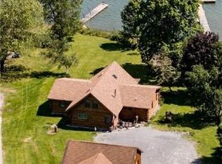 20472 Saint Lawrence Park Rd, Alexandria Bay, NY 13607