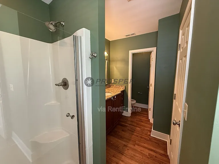 575 Elizabeth Ln W — Photo 15