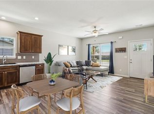 931 E Wilson St, Ottawa, KS 66067