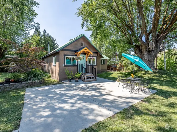 6011 Sunset Highway, Cashmere, WA 98824