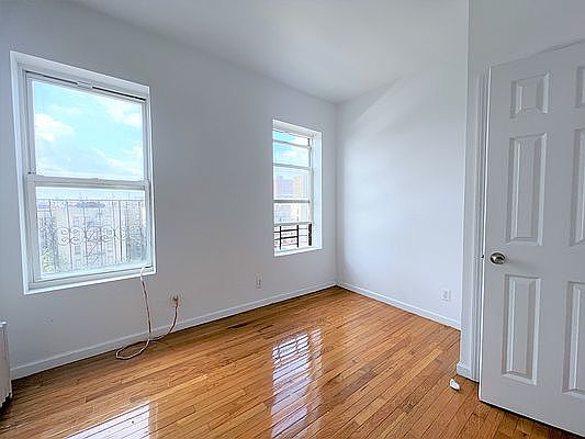 5th image of 133 W 145th St APT 62