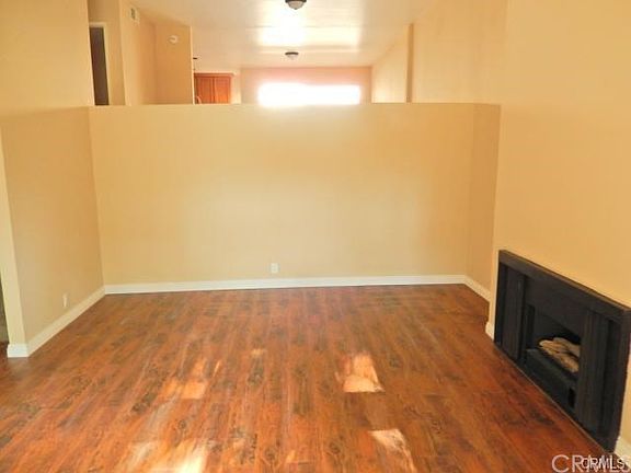 4th image of 2902 Barrington Ct