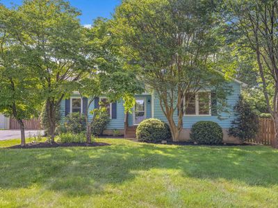 51 Lillian St, Ruckersville, VA, 22968