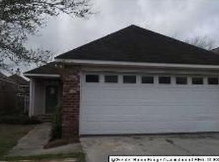9435 Pecan Tree Dr, Baton Rouge, LA 70810