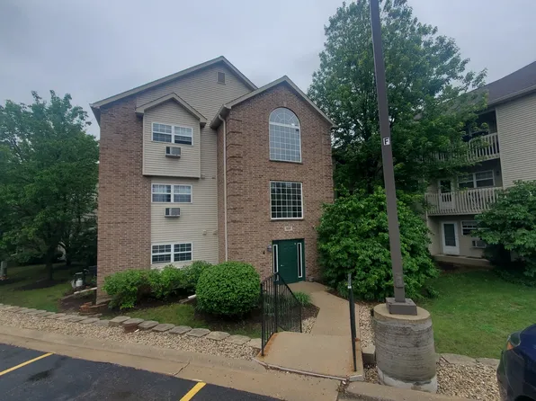 430 Cunat Blvd APT 3C, Richmond, IL 60071