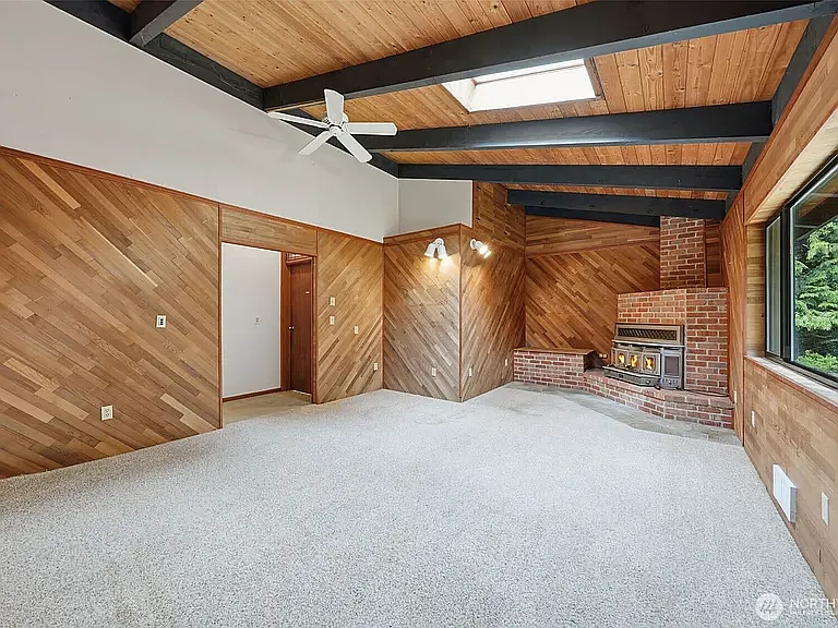 2 bed, 1869 sqft, $2,895 — Photo 2