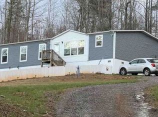 2259 Coles Creek Rd, Rocky Mount, VA 24151