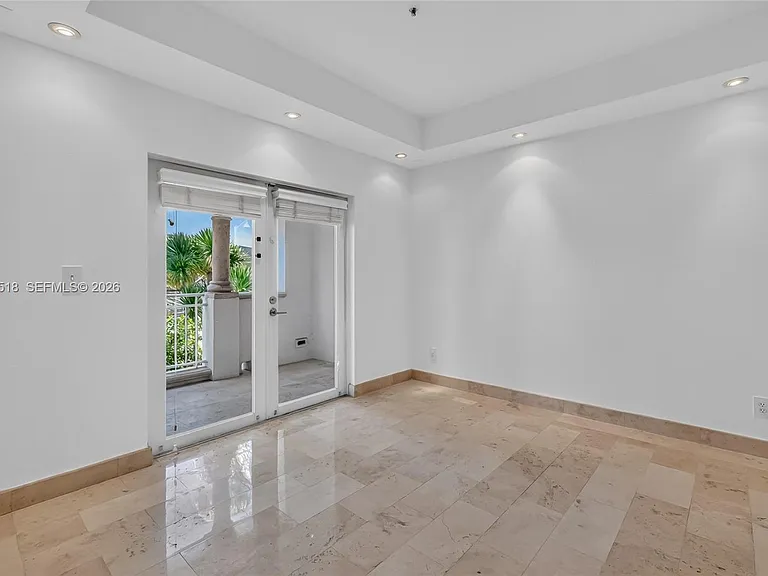 1413 Sunset Harbour Dr #209 — Photo 20