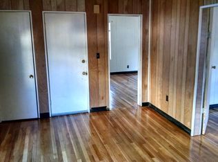 39 Garfield Ave, Hyde Park, MA 02136