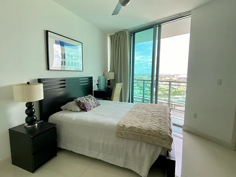 350 S Miami Ave #3813 — Photo 23
