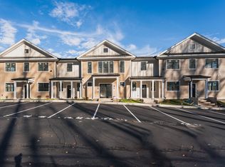Marin Village, Brookfield, CT 06804