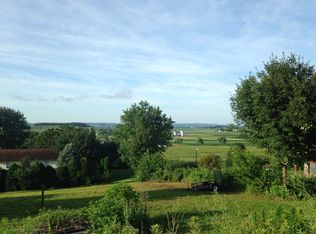 104 Summitville Rd, New Holland, PA 17557