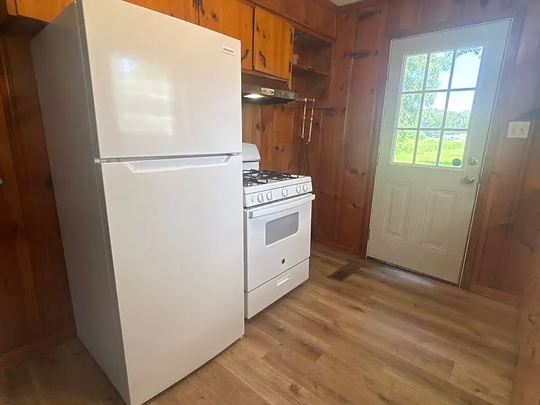 5032 Anderson St — Photo 13