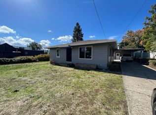 1446 NW Beacon St, Roseburg, OR 97470