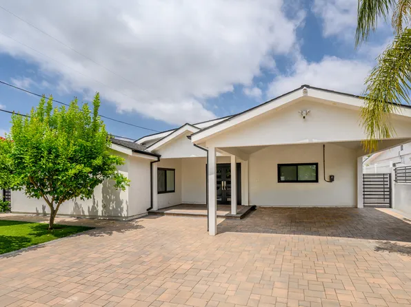 7851 Mary Ellen Ave, North Hollywood, CA 91605