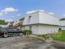 Camelot Apartments
