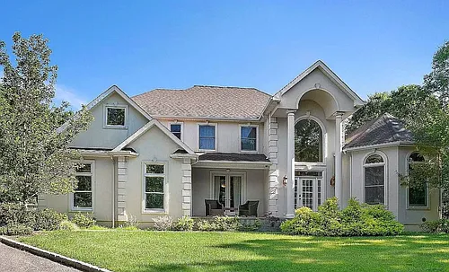 3 Clara Dr Photo 1
