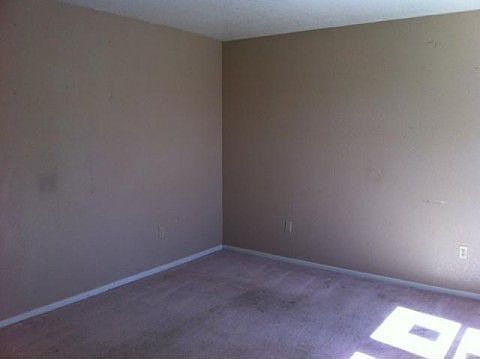 2nd image of 528 Bennett Dr