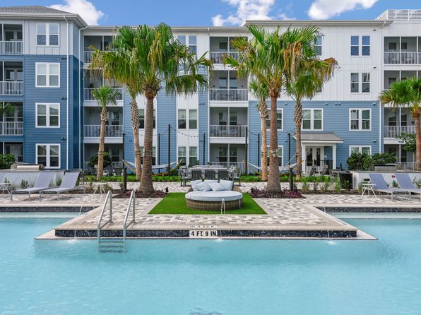 130 Orlando Breeze Cir #205