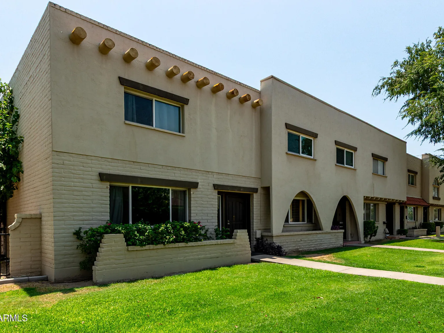 3 bed, 2.5 bath, 1632 sqft, $2,500 — Photo 3