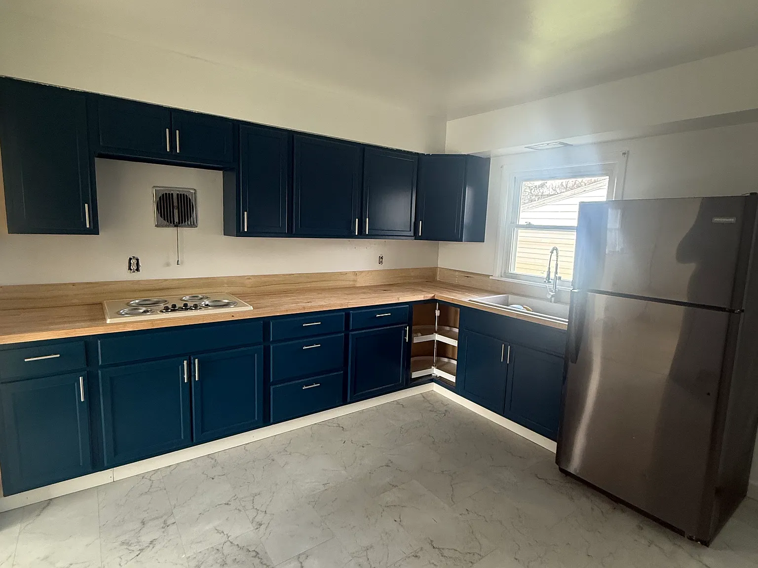 2 bed, 1560 sqft, $1,400 — Photo 2