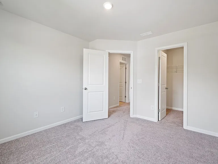 13012 Lannister Dr — Photo 33
