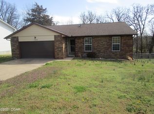 139 N Ozark Ave, Joplin, MO 64801