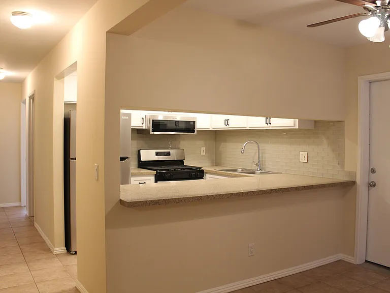 3422 32nd St #1 — Photo 7
