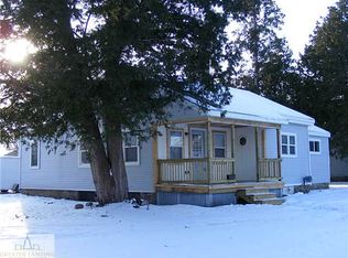 203 Dexter Rd, Eaton Rapids, MI 48827