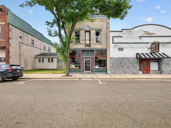 109 Lincoln Ave, Rio, WI 53960