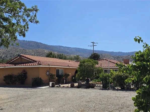 9072 Green Rd, Pinon Hills, CA 92372