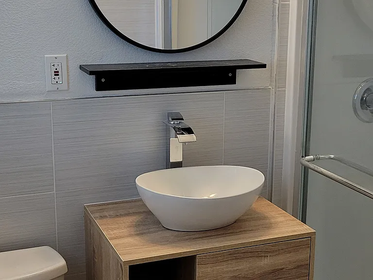 Bathroom #2