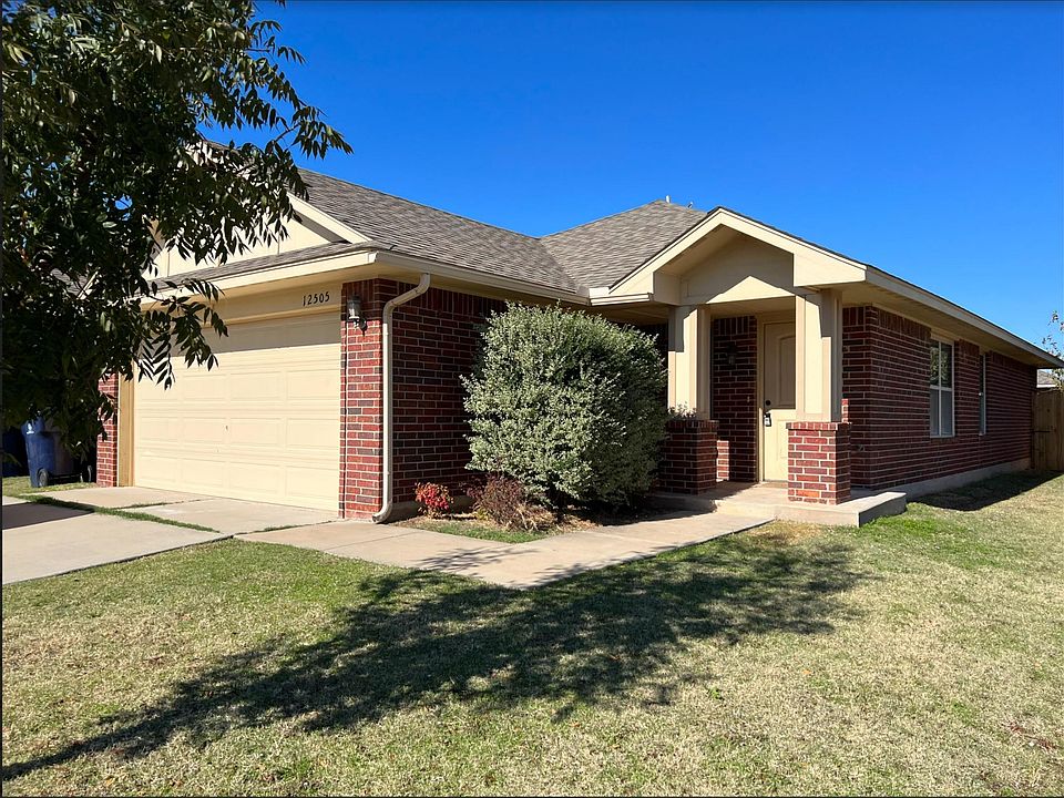 1st image of 12505 Heritage Oaks Dr