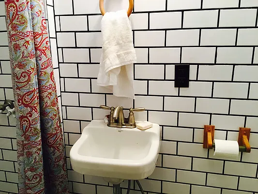 Rented by Nooklyn NYC LLC | media 29