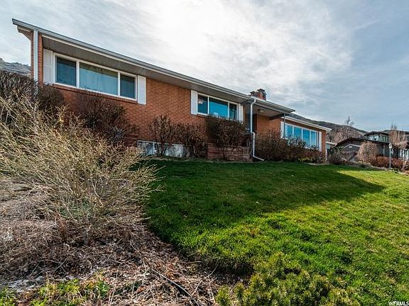 2nd image of 1159 S Mercedes Way