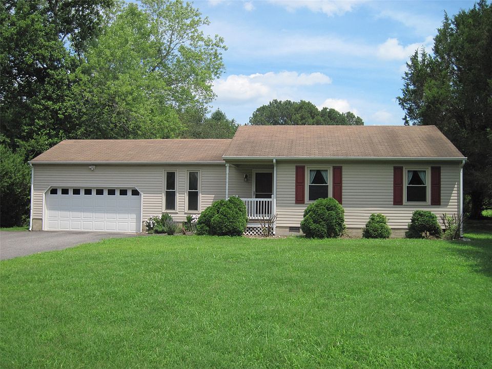 1st image of 94 Sand Hill Rd