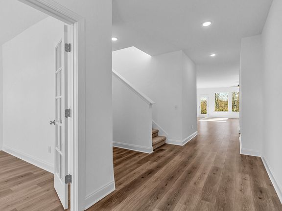 3rd image of 1287 Linn Cove Ct Lot 59
